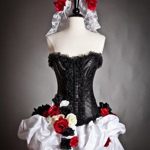 BURLESQUE PROM DRESS WITH ROSES DAY OF THE DEAD